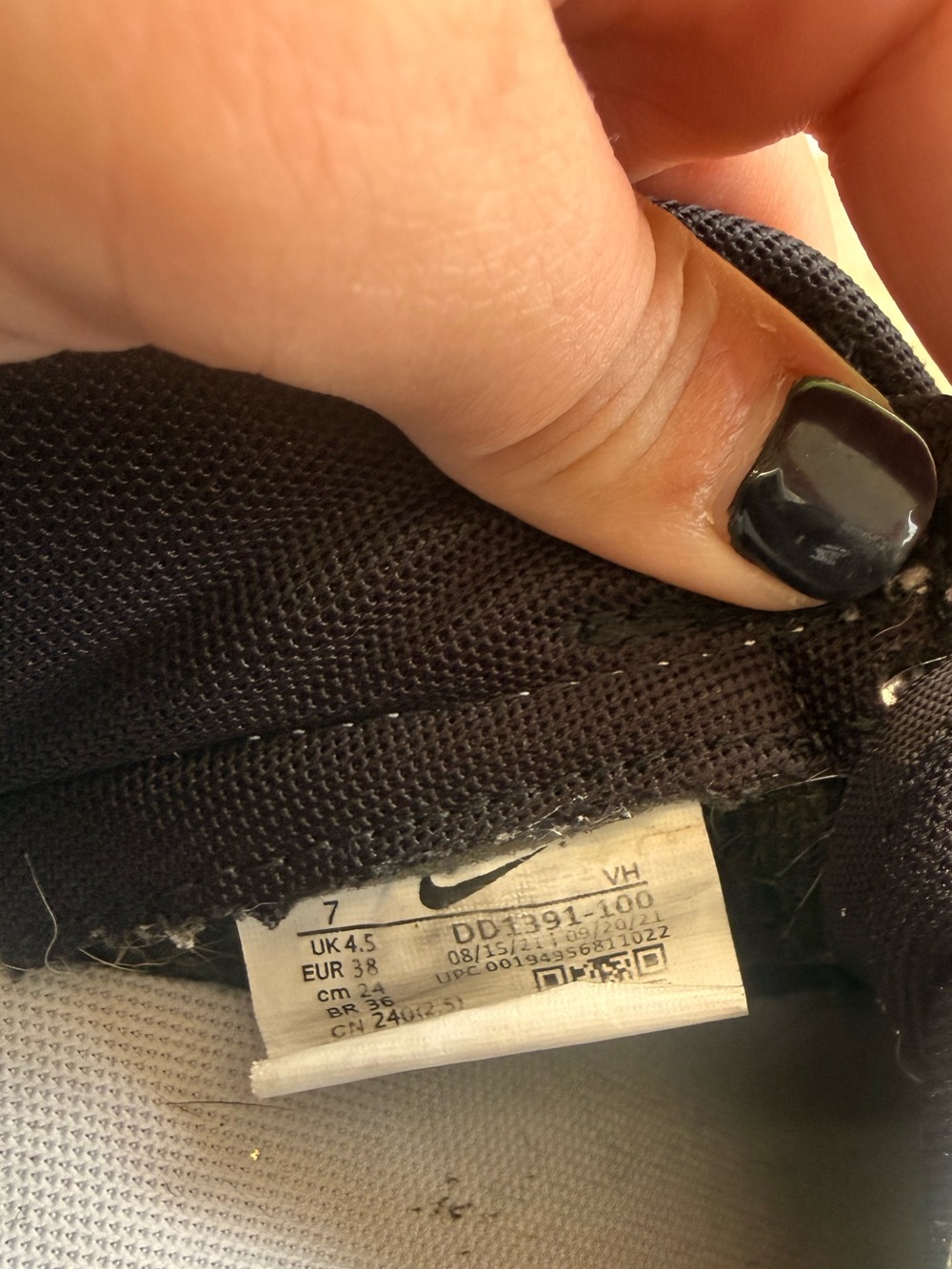 Nike Dunk Panda - Picture 7 of 8